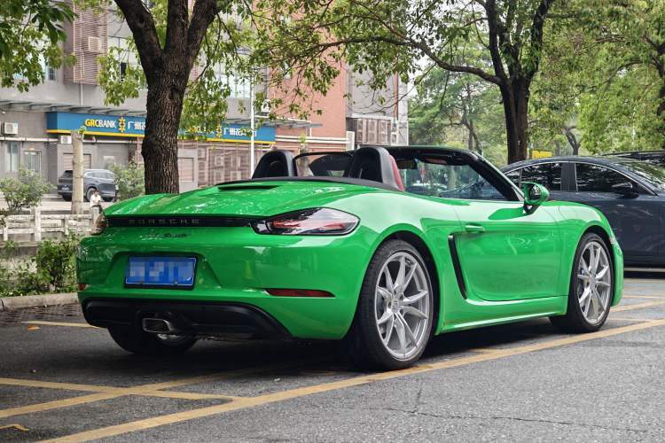 Used Porsche 718 2022 Boxster 2.0T Exterior 4