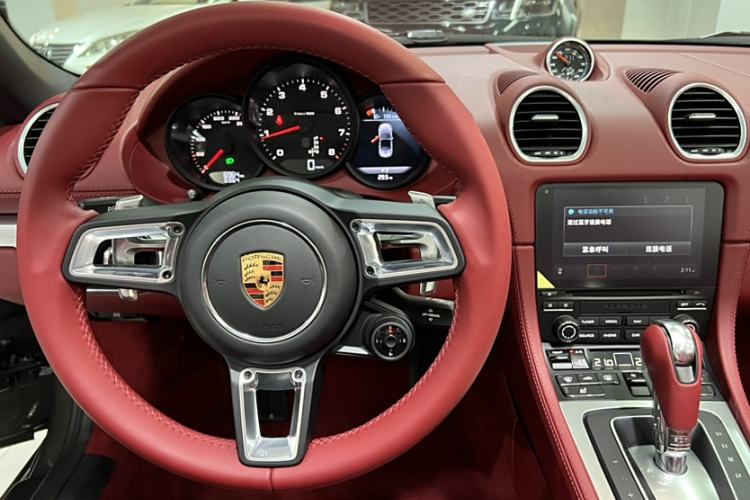 Used Porsche 718 2022 Boxster 2.0T Interior 11