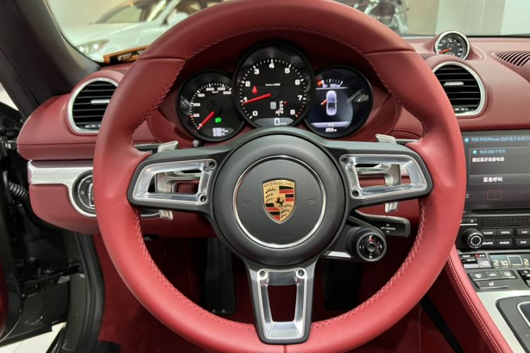 Used Porsche 718 2022 Boxster 2.0T Interior 8
