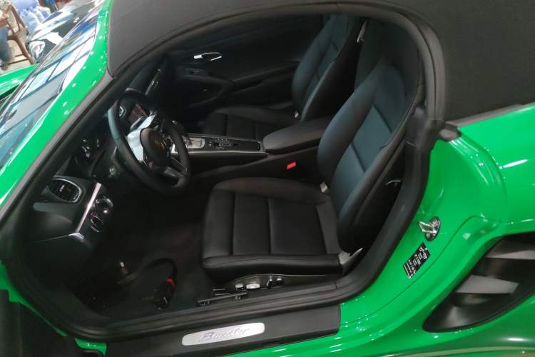 Used Porsche 718 2022 Boxster 2.0T Left Rear Seat
