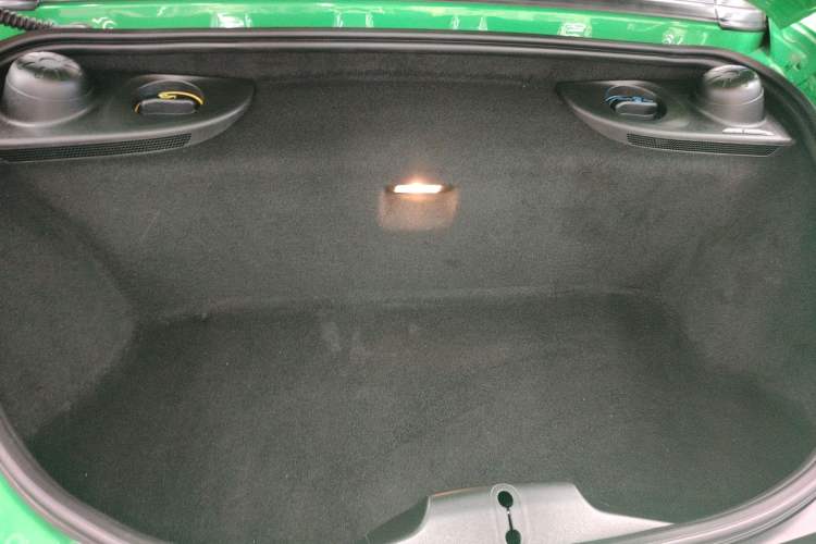 Used Porsche 718 2022 Boxster 2.0T Trunk