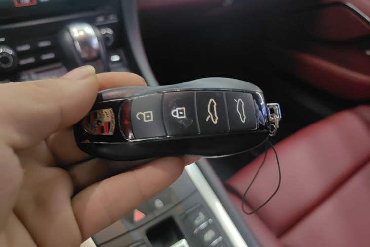 Used Porsche 718 2022 Boxster 2.0T Vehicle Key