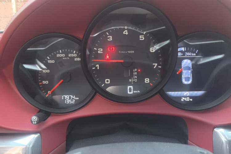 Used Porsche 718 2022 Cayman 2.0T Instrument Cluster