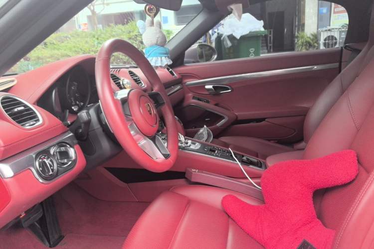 Used Porsche 718 2022 Boxster 2.0T Left Front Seat