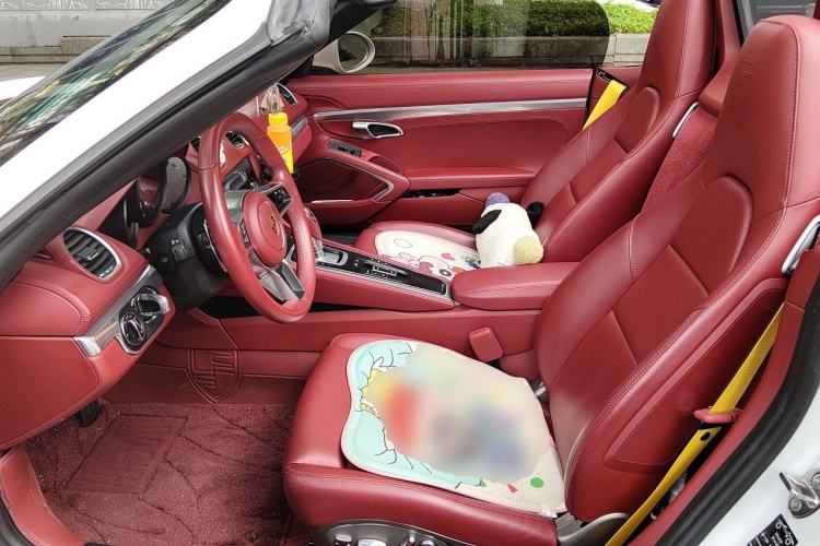 Used Porsche 718 2022 Boxster 2.0T Left Front Seat