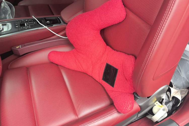 Used Porsche 718 2022 Boxster 2.0T Left Rear Seat