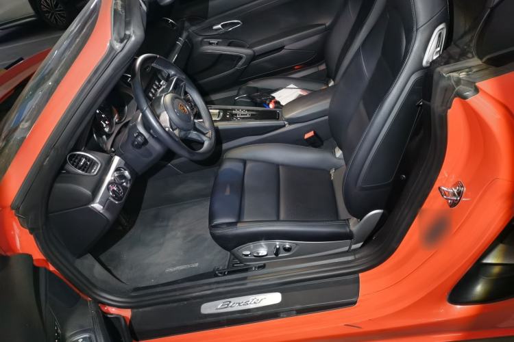 Used Porsche 718 2022 Boxster 2.0T Left Front Seat