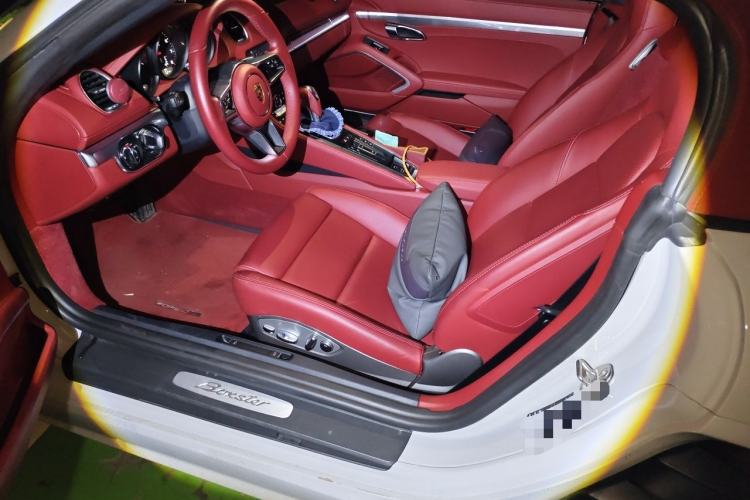 Used Porsche 718 2022 Boxster 2.0T Driver Seat