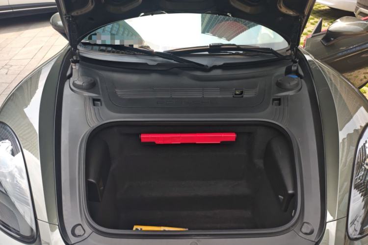 Used Porsche 718 2022 Boxster 2.0T Engine Bay