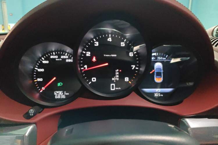 Used Porsche 718 2022 Boxster 2.0T Instrument Cluster