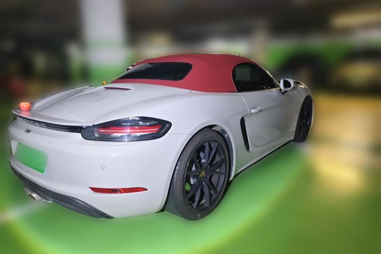 Used Porsche 718 2022 Boxster 2.0T Rear Right 45 Deg