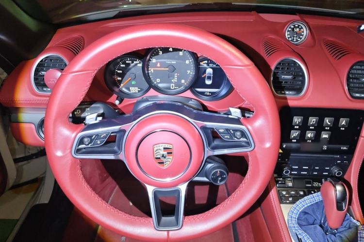 Used Porsche 718 2022 Boxster 2.0T Steering Wheel