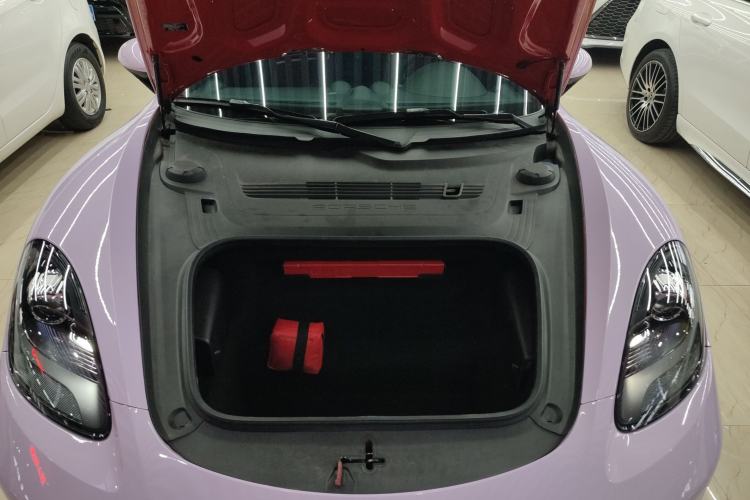Used Porsche 718 2022 Cayman 2.0T Engine Bay
