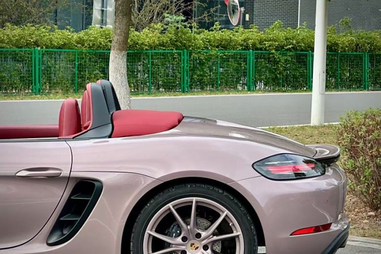 Used Porsche 718 2022 Boxster 2.0T Exterior 9