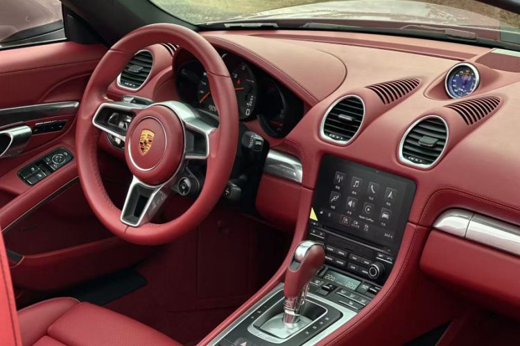 Used Porsche 718 2022 Boxster 2.0T Right Front Seat