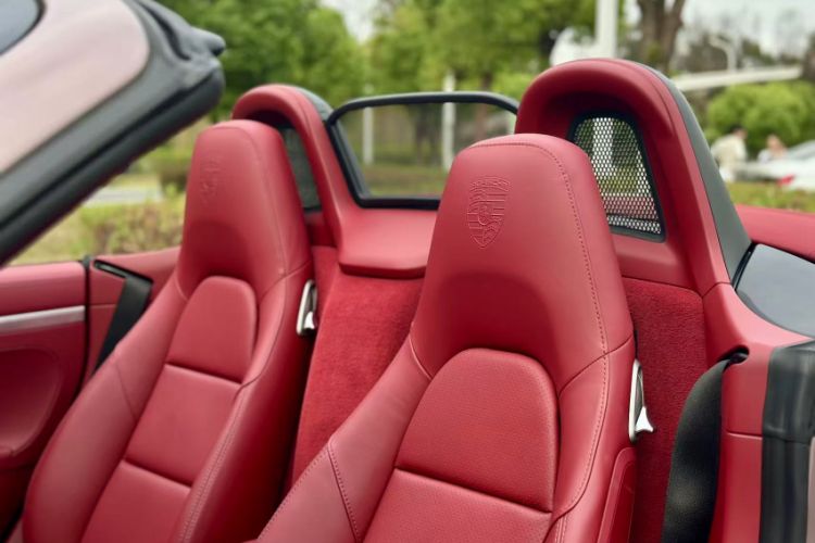 Used Porsche 718 2022 Boxster 2.0T Roof