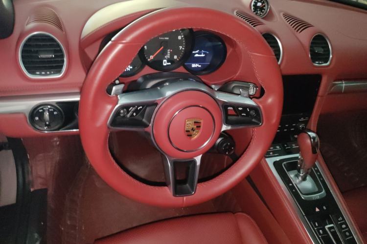 Used Porsche 718 2022 Boxster 2.0T Steering Wheel