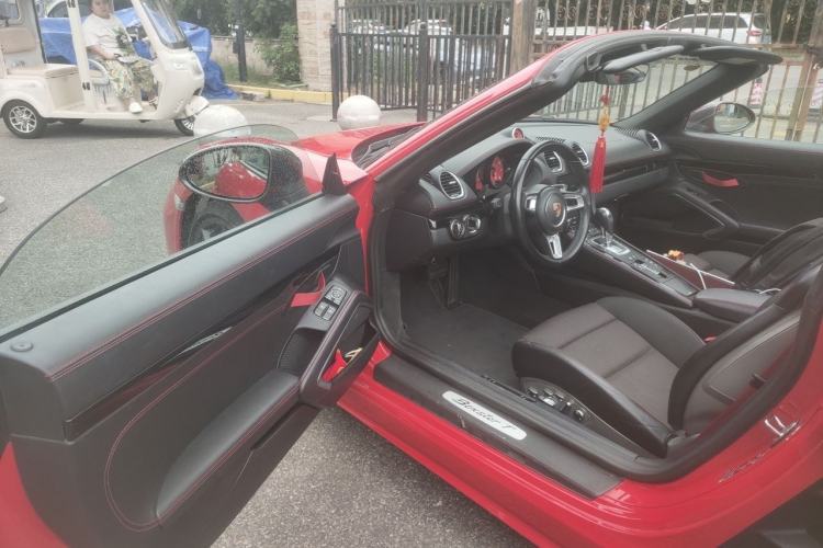 Used Porsche 718 2022 Boxster T 2.0T Driver Seat