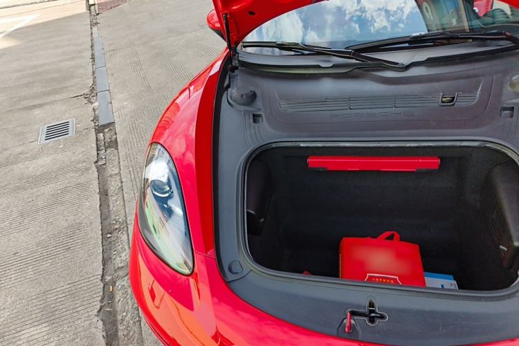 Used Porsche 718 2022 Cayman 2.0T Engine Bay Right