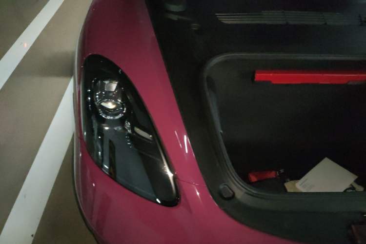 Used Porsche 718 2022 Boxster 2.0T Engine Bay Right
