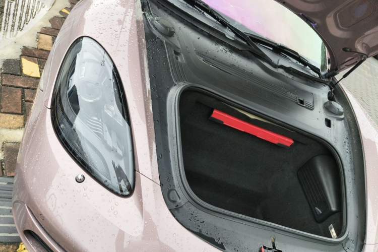 Used Porsche 718 2022 Boxster 2.0T Engine Bay Right