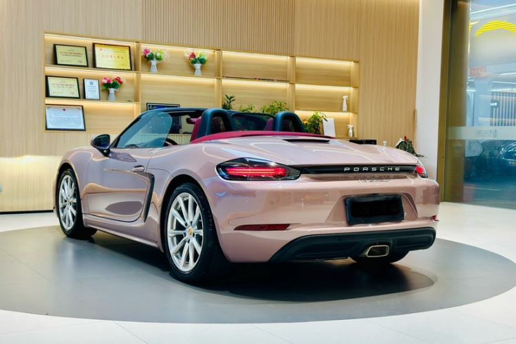Used Porsche 718 2022 Boxster 2.0T Exterior 10