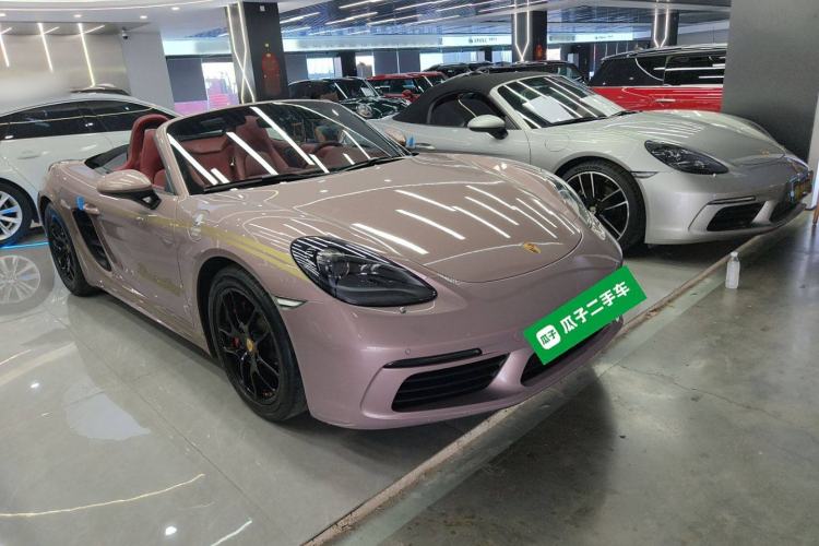 Used Porsche 718 2022 Boxster 2.0T Front Right 45 Deg