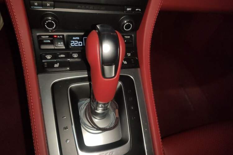 Used Porsche 718 2022 Boxster 2.0T Gear Lever