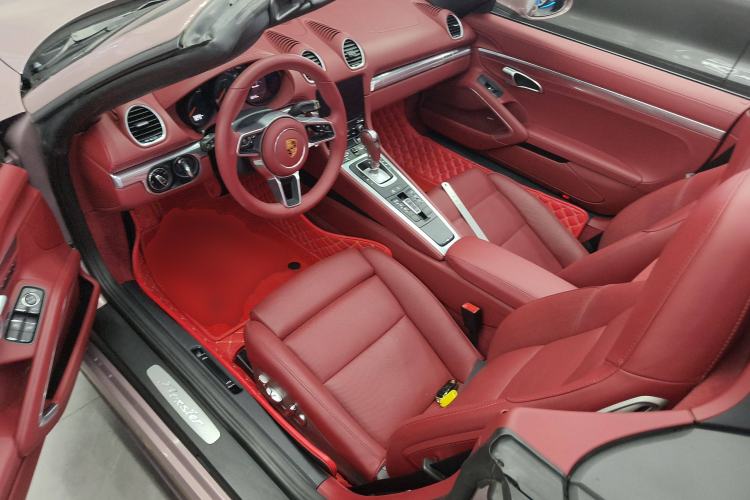 Used Porsche 718 2022 Boxster 2.0T Left Front Seat