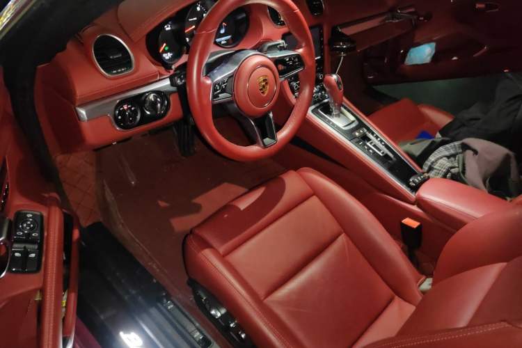 Used Porsche 718 2022 Boxster T 2.0T Left Front Seat