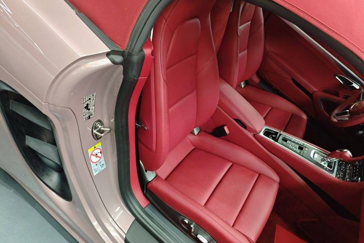 Used Porsche 718 2022 Boxster 2.0T Right Front Seat