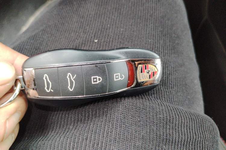 Used Porsche 718 2022 Boxster T 2.0T Vehicle Key