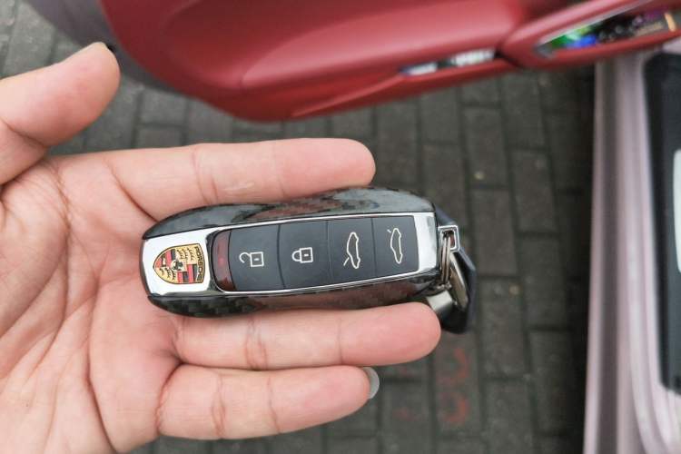 Used Porsche 718 2022 Boxster 2.0T Vehicle Key