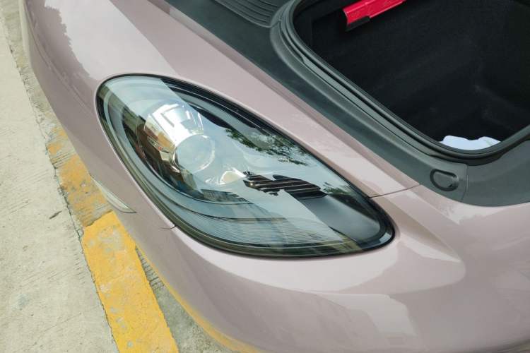 Used Porsche 718 2022 Cayman 2.0T Right Front Headlight