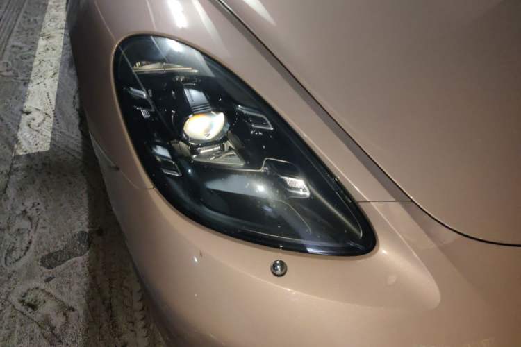 Used Porsche 718 2022 Boxster 2.0T Right Front Headlight