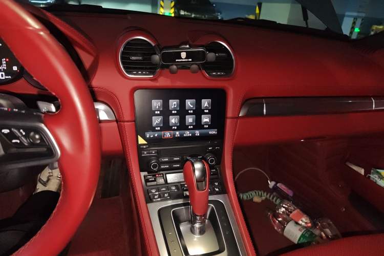 Used Porsche 718 2022 Boxster 2.0T Audio And AC Panel