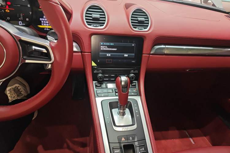 Used Porsche 718 2022 Boxster 2.0T Audio And AC Panel
