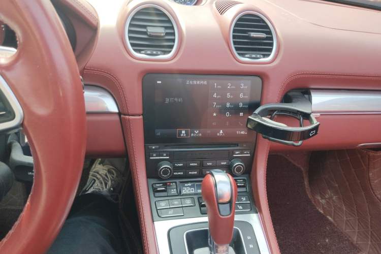Used Porsche 718 2022 Boxster 2.0T Audio And AC Panel
