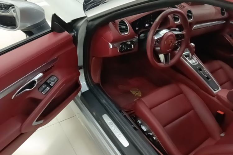 Used Porsche 718 2022 Boxster 2.0T Driver Seat