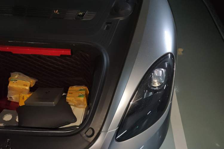 Used Porsche 718 2022 Boxster 2.0T Engine Bay Left