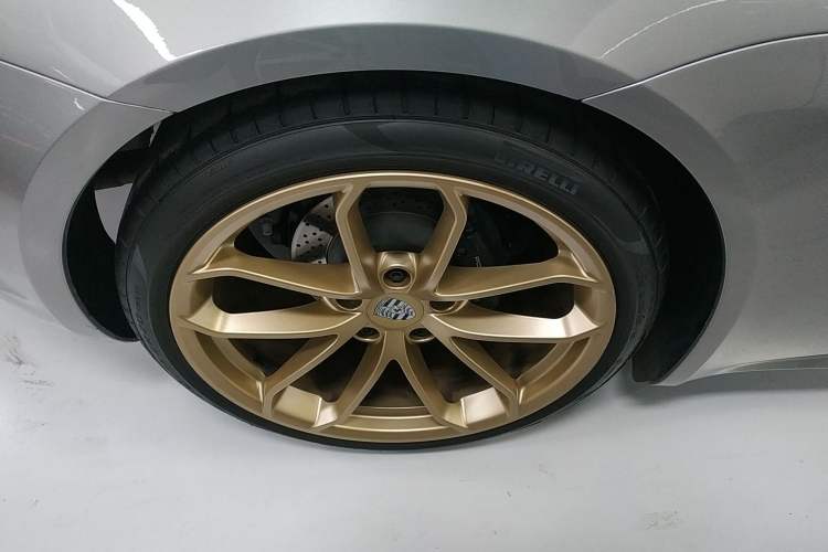 Used Porsche 718 2022 Spyder 2.0T Exterior 8