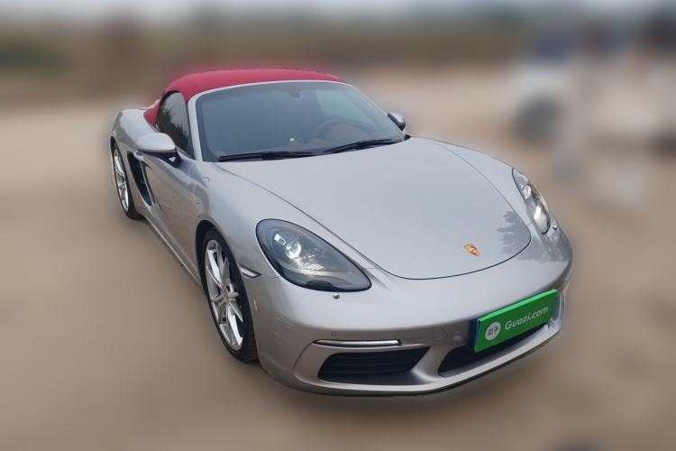 Used Porsche 718 2022 Boxster 2.0T Front Right 45 Deg