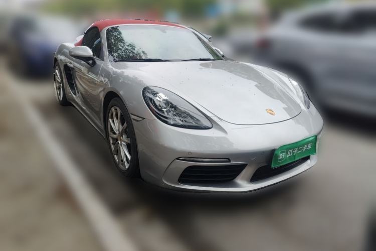 Used Porsche 718 2022 Boxster T 2.0T Front Right 45 Deg