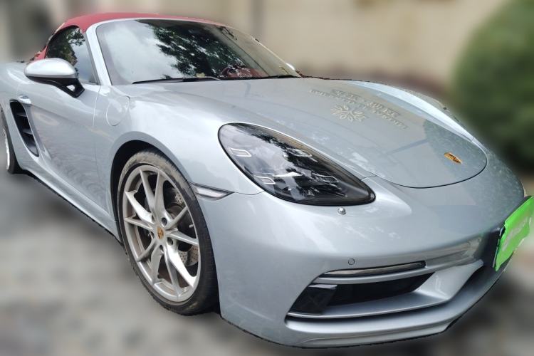 Used Porsche 718 2022 Boxster 2.0T Front Right 45 Deg