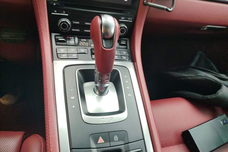 Used Porsche 718 2022 Boxster 2.0T Gear Lever