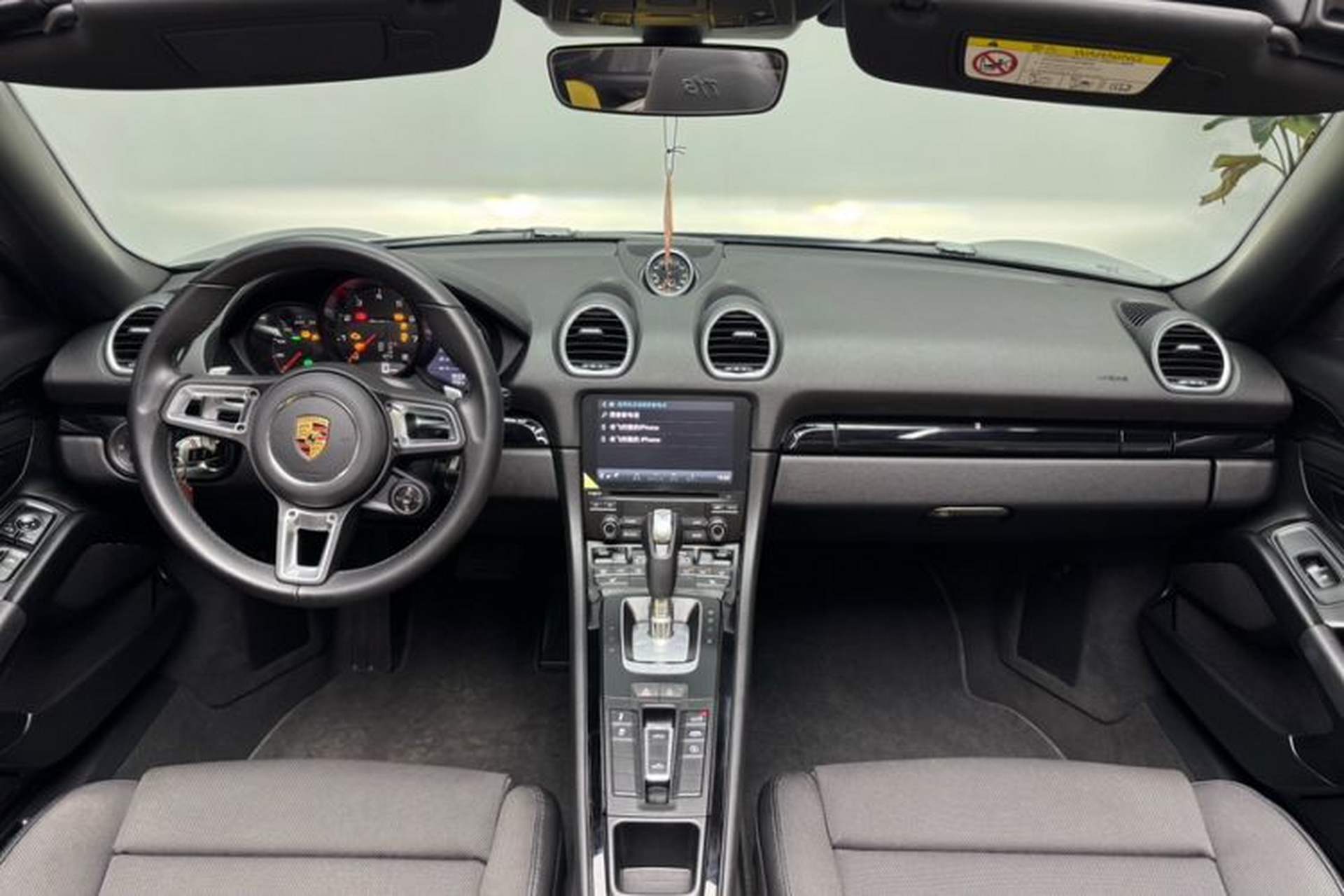Used Porsche 718 2022 Boxster T 2.0T Interior 2