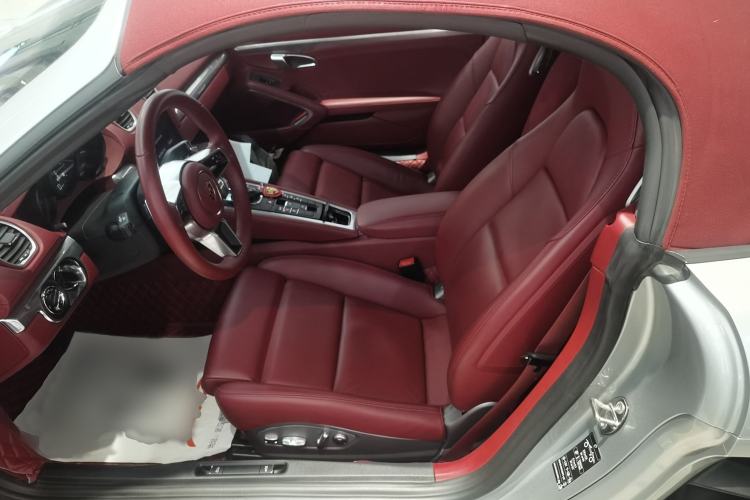 Used Porsche 718 2022 Boxster 2.0T Interior 4