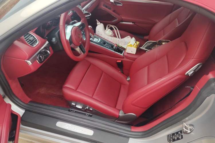 Used Porsche 718 2022 Boxster 2.0T Left Front Seat