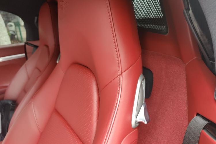 Used Porsche 718 2022 Boxster T 2.0T Left Rear Seat
