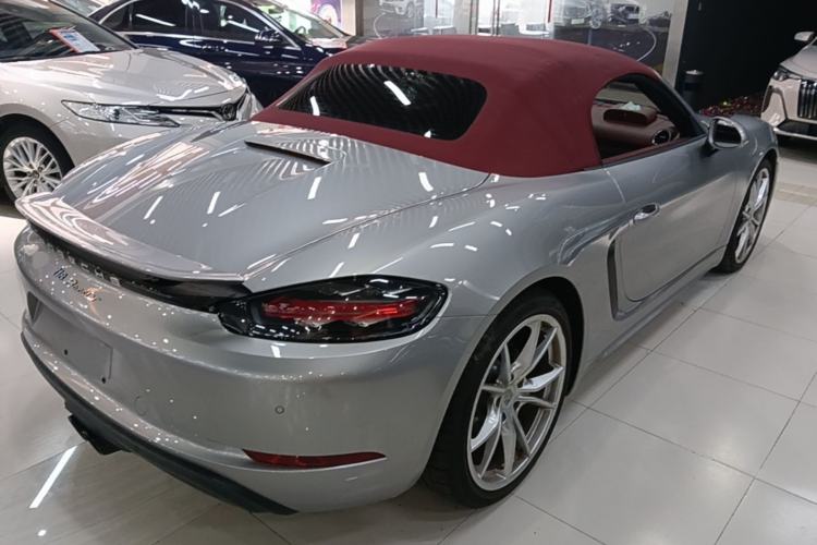 Used Porsche 718 2022 Boxster 2.0T Rear Right 45 Deg